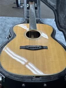 EASTMAN AC312 ACOUSTIC GUITAR W/ HARD CASE Good | Buya